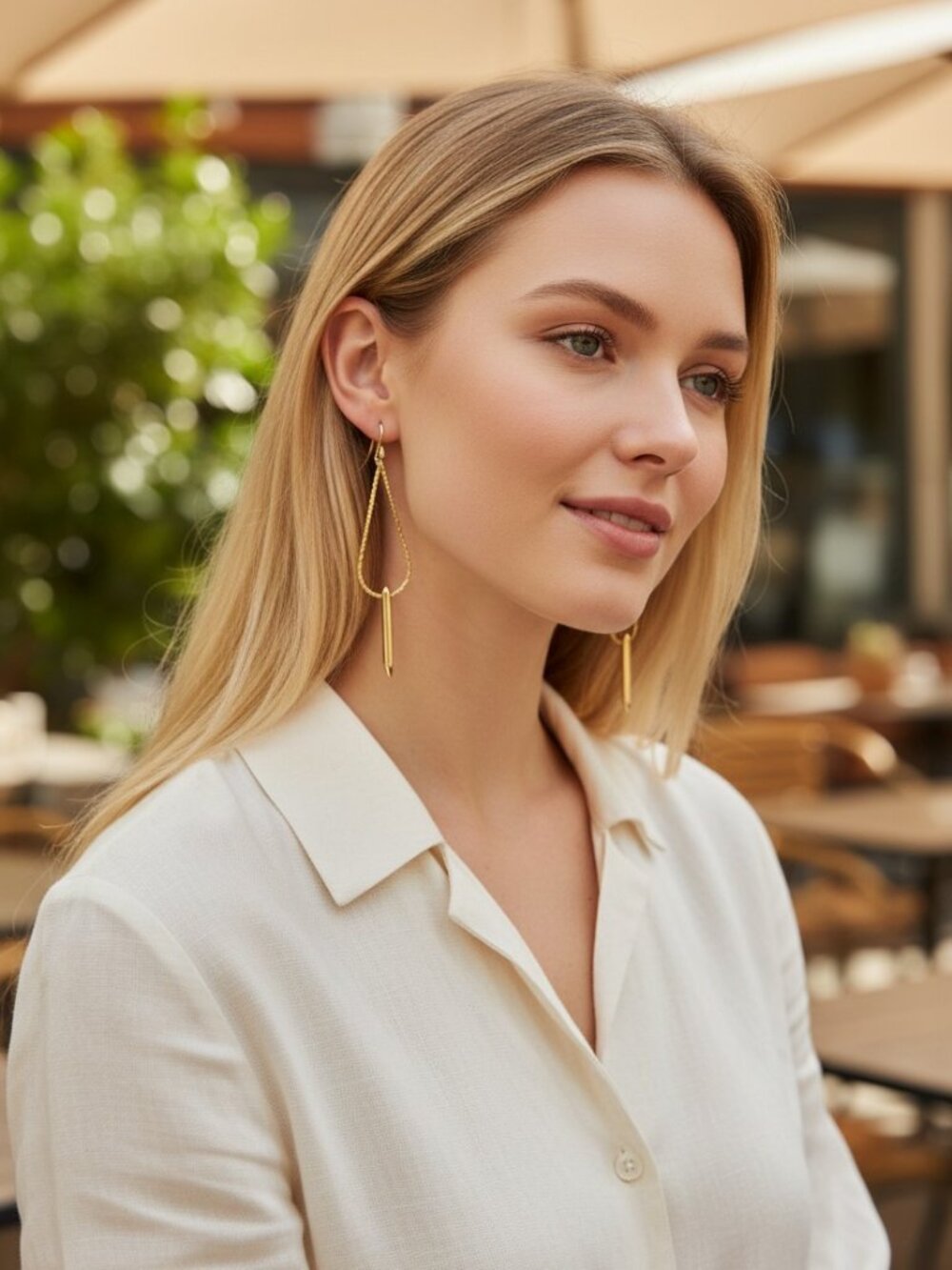 Stella & Dot Rebel Drop Earrings - Gold Tone